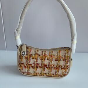 Coach Swinger 20 In Tweed  LH/NEUTRAL NWOT